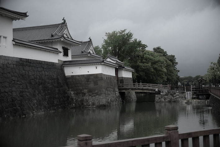 The East Gate structure, reconstructed in Sumpu Castle Park. 