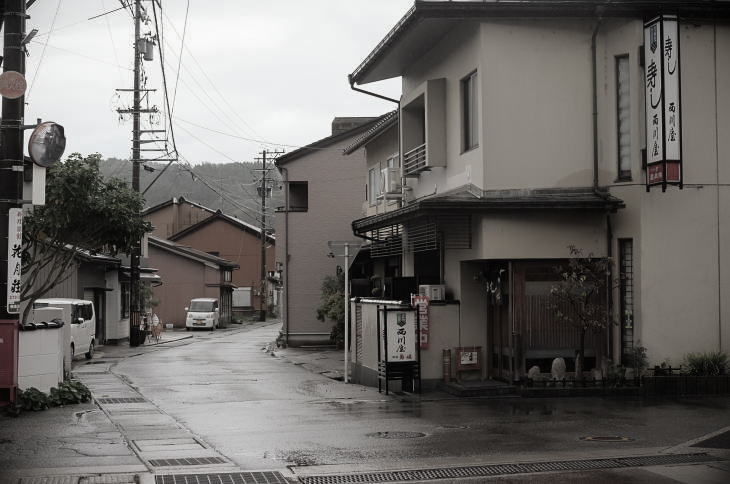 Nishikawaya sushi restaurant in Tsirugi.