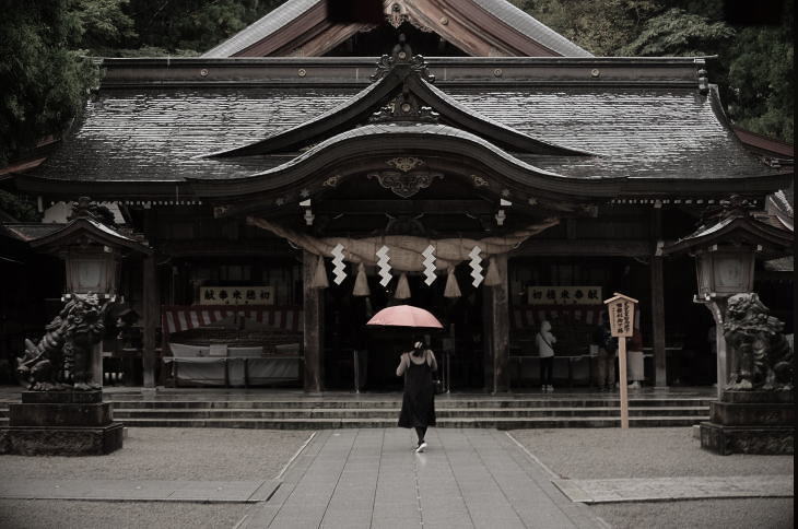 Honden of Shirayama Hime Shrine.