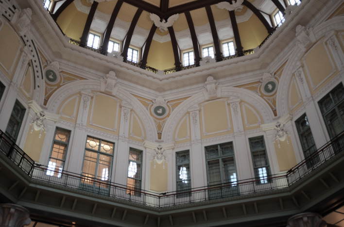 Interior of the Tokyo Station Marunouchi Building.